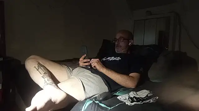 Kitrider online show from June 3, 2026, 2:45 am
