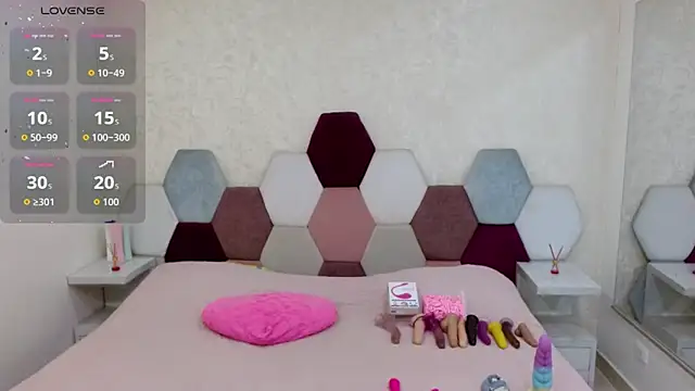 angel blue online show from October 28, 2025, 2:05 pm