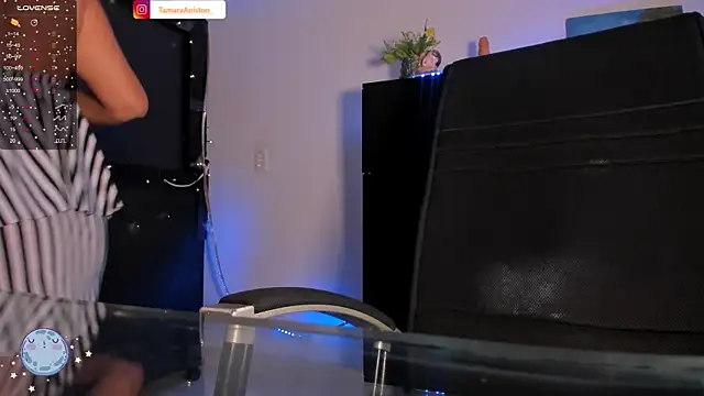 TamaraAniston online show from January 23, 2025, 1:13 pm