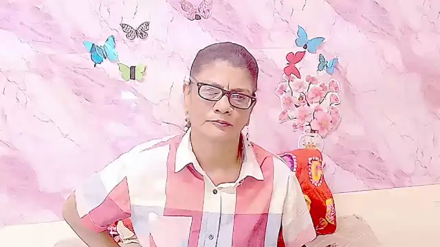 IndianAllure online show from November 27, 2025, 5:41 am