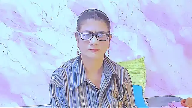 IndianAllure online show from October 1, 2025, 5:23 am