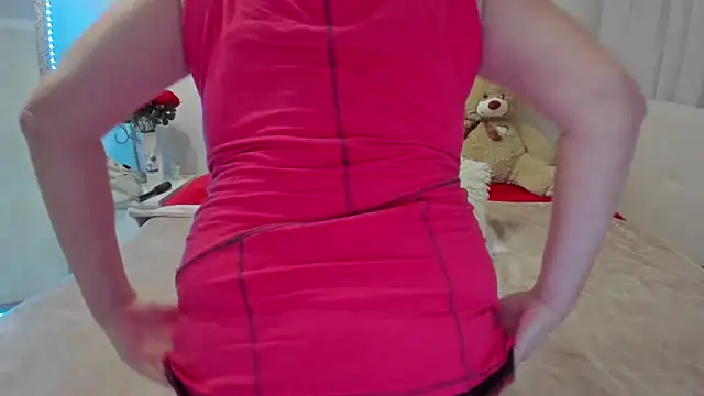 laylaroma online show from November 19, 2025, 3:12 pm