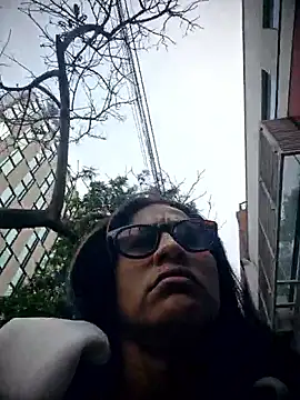 Snapshot of DAELAA chatting on February 1, 2026, 7:56 pm DAELAA online show from February 1, 2026, 7:56 pm