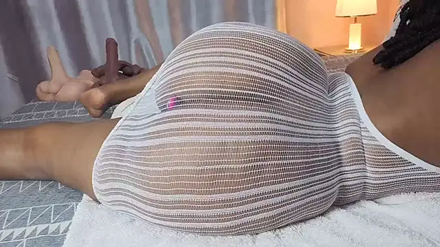 yourgoodcalmebonygirl online show from February 2, 2026, 7:07 am