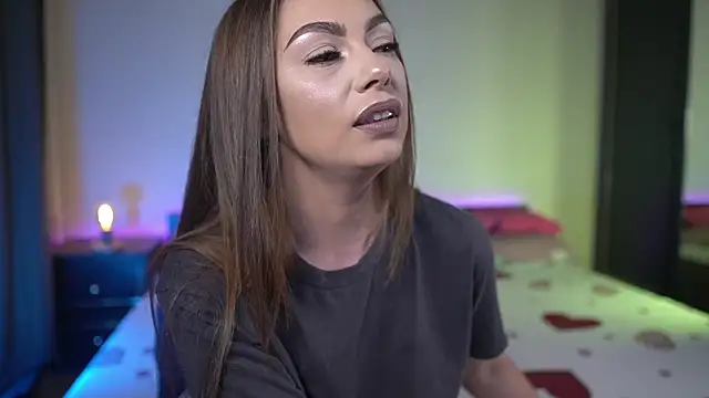 TiffanyPierce online show from January 14, 2026, 9:29 pm