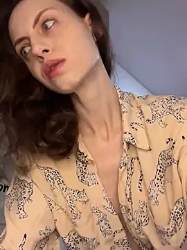 Snapshot of MissAnuta chatting on February 3, 2026, 9:09 pm MissAnuta online show from February 3, 2026, 9:09 pm