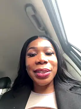 Snapshot of Belle___ chatting on September 28, 2025, 1:40 pm Belle    online show from September 28, 2025, 1:40 pm