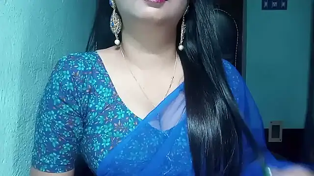 Snapshot of YourModhu chatting on October 20, 2025, 5:35 pm YourModhu online show from October 20, 2025, 5:35 pm