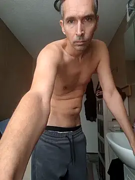 Geiler-boy313 online show from February 8, 2026, 1:53 pm