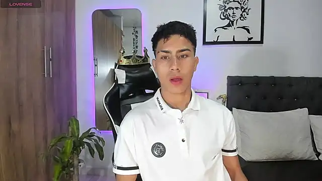 AlanNaughty online show from February 6, 2026, 11:23 pm