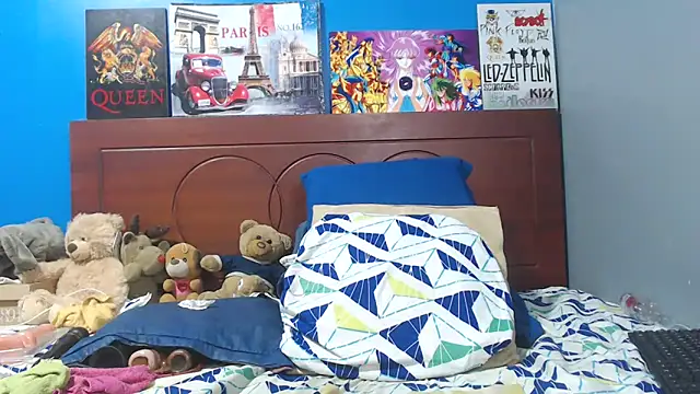 SwtLatinaXX online show from November 2, 2025, 10:15 pm