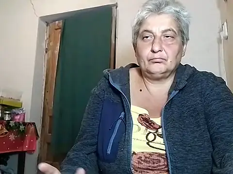 ExquisiteMature online show from September 29, 2025, 1:01 am