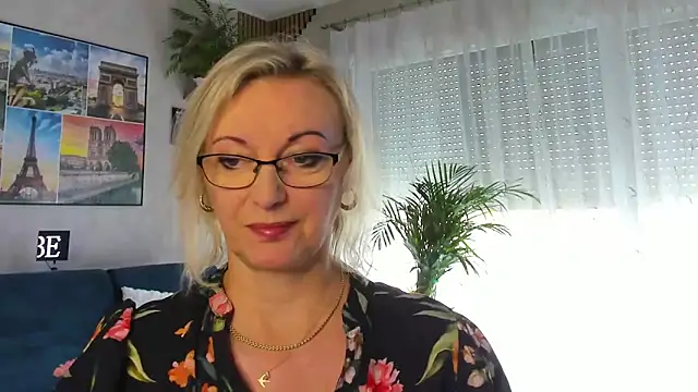 vanessa chat online show from May 21, 2026, 1:19 pm
