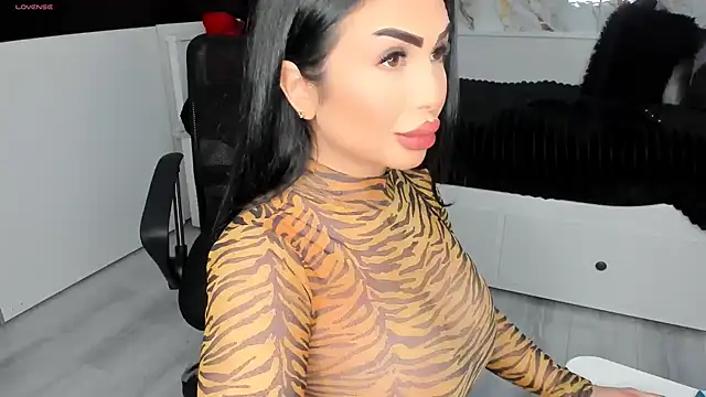 mistress meryem online show from March 21, 2025, 2:39 am