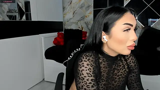 mistress meryem online show from March 11, 2025, 3:04 am