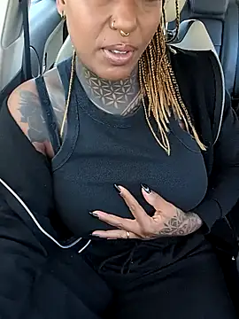 DarkDea online show from October 27, 2025, 12:39 pm