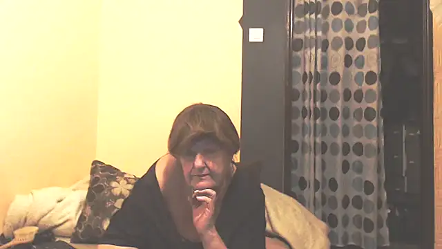 MioritaHard online show from November 11, 2025, 11:42 pm