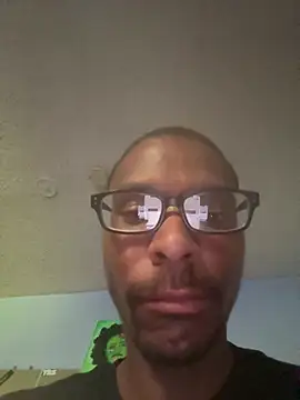 iAmNukka187 online show from April 11, 2026, 1:24 am