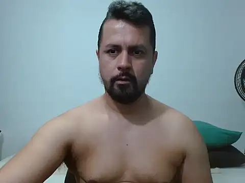 TRIISTAN KING10 online show from November 15, 2025, 8:46 pm