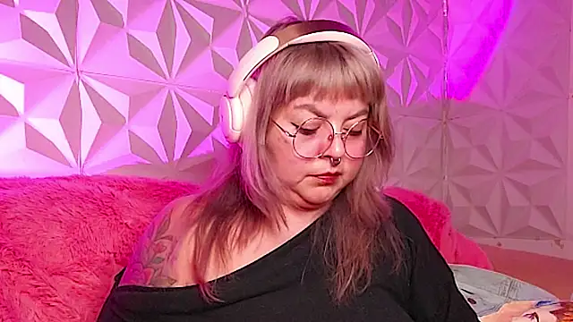 Satyn doll online show from November 21, 2025, 11:26 pm