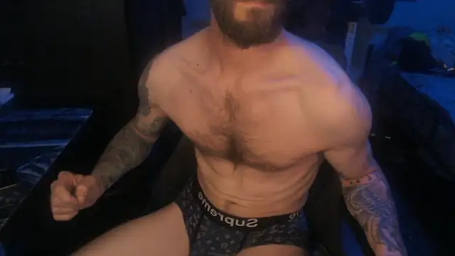 Snapshot of SexxxyLouis chatting on May 25, 2026, 2:38 pm SexxxyLouis online show from May 25, 2026, 2:38 pm