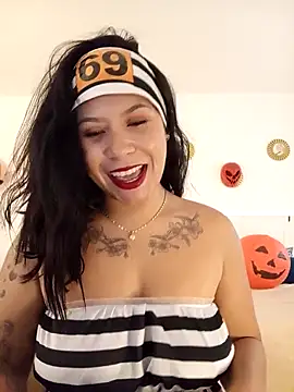 little susie online show from October 30, 2025, 9:40 am