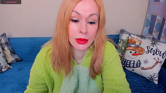 EllenMoore online show from January 13, 2026, 3:10 am