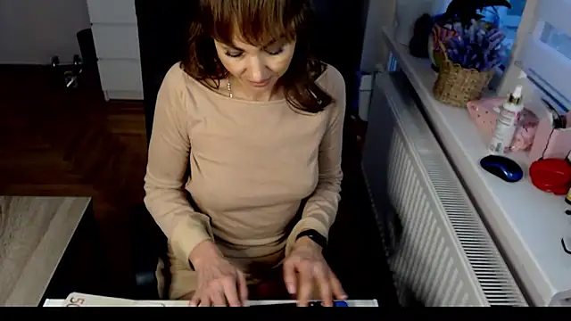 Snapshot of Jyssika chatting on February 22, 2026, 2:30 pm Jyssika online show from February 22, 2026, 2:30 pm