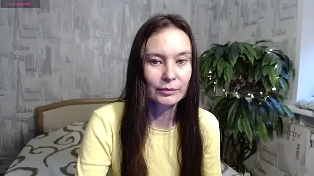 Snapshot of GinaQSoul chatting on June 4, 2026, 3:28 pm GinaQSoul online show from June 4, 2026, 3:28 pm