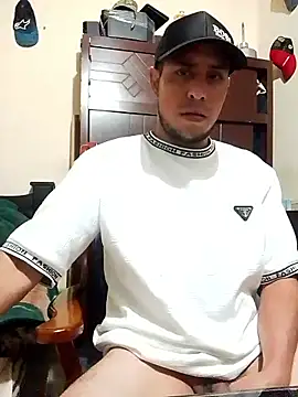jhon34r online show from June 22, 2026, 8:22 am