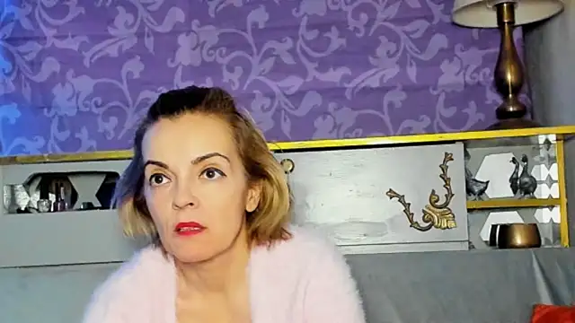 KateConner online show from January 11, 2026, 2:13 pm