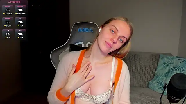 Snapshot of Jam_cream chatting on March 1, 2026, 7:47 pm Jam cream online show from March 1, 2026, 7:47 pm