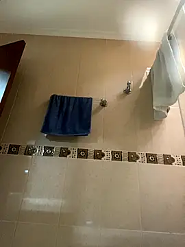 Fancyxlove online show from November 7, 2025, 12:42 pm