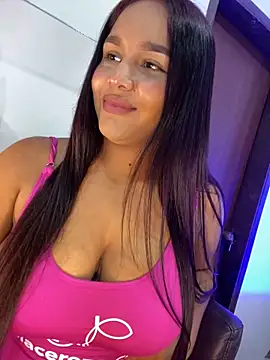 Fancyxlove online show from March 3, 2025, 1:23 pm