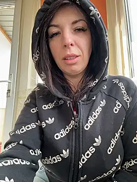 Almmaxxxx online show from March 21, 2026, 5:19 am