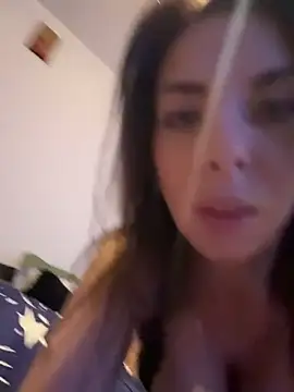 Almmaxxxx online show from February 20, 2026, 6:32 pm