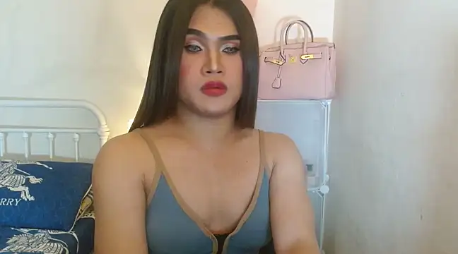 Snapshot of JustineBIGCUM chatting on March 10, 2025, 11:23 am JustineBIGCUM online show from March 10, 2025, 11:23 am