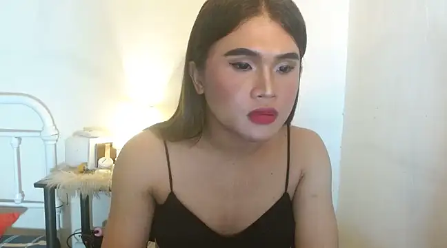 Snapshot of JustineBIGCUM chatting on January 25, 2025, 12:05 pm JustineBIGCUM online show from January 25, 2025, 12:05 pm