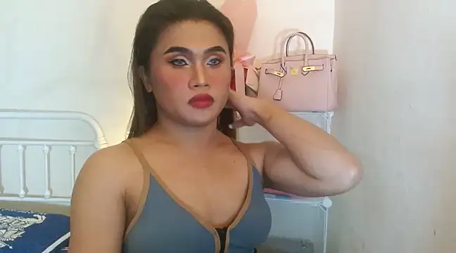 Snapshot of JustineBIGCUM chatting on March 12, 2025, 11:10 am JustineBIGCUM online show from March 12, 2025, 11:10 am