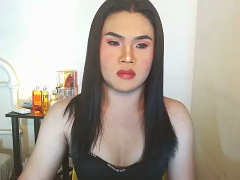 Snapshot of JustineBIGCUM chatting on October 12, 2025, 8:26 am JustineBIGCUM online show from October 12, 2025, 8:26 am