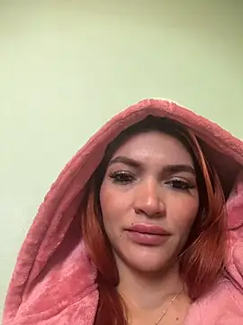 EmilyDash online show from April 3, 2026, 12:33 pm