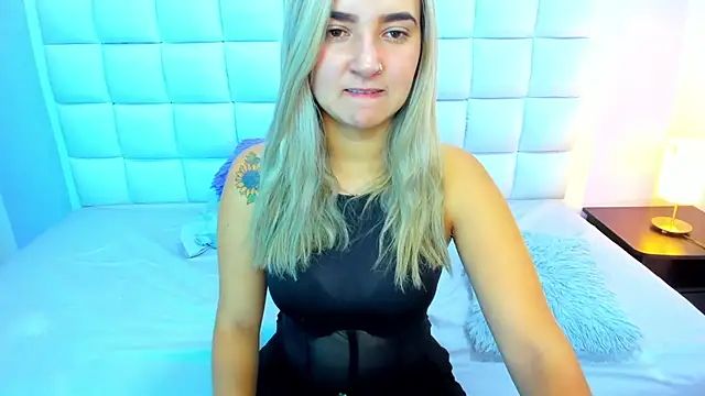Snapshot of teresasroom_ chatting on September 11, 2025, 2:28 pm teresasroom online show from September 11, 2025, 2:28 pm