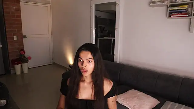  Vahos  online show from July 20, 2026, 6:54 pm