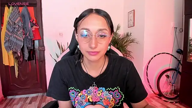 adrena 10 online show from March 31, 2026, 1:57 pm