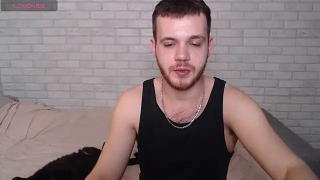 Alexxx horny online show from April 6, 2026, 7:48 pm