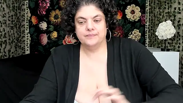 Exotic-Melons online show from March 5, 2026, 9:33 pm