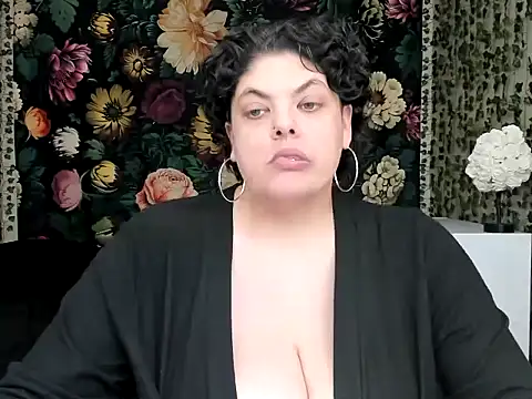 Exotic-Melons online show from November 1, 2025, 7:19 pm