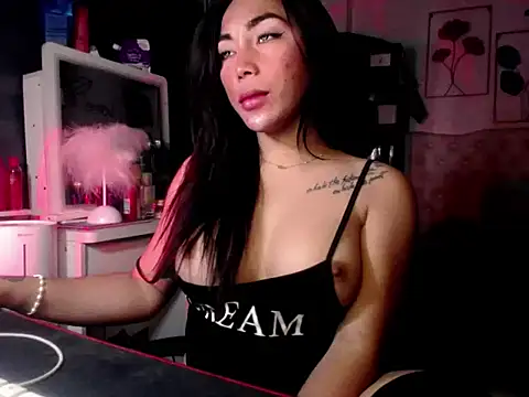 Snapshot of kristinestar chatting on February 24, 2026, 9:26 pm kristinestar online show from February 24, 2026, 9:26 pm