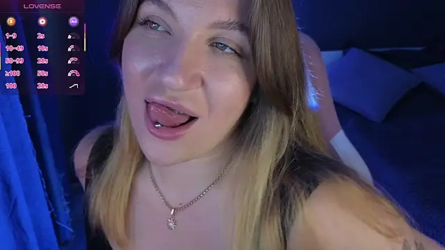 Snapshot of Fairy__Sofia chatting on March 18, 2025, 11:33 am Fairy Sofia online show from March 18, 2025, 11:33 am