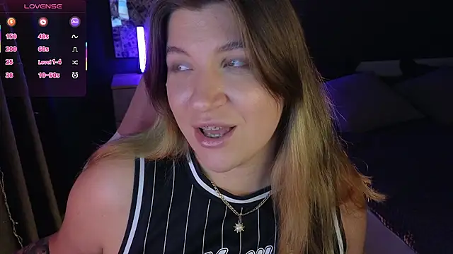 Snapshot of Fairy__Sofia chatting on March 10, 2025, 11:34 am Fairy Sofia online show from March 10, 2025, 11:34 am